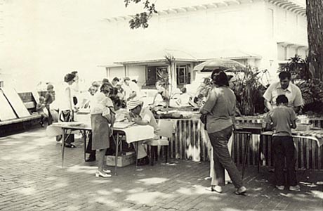 Crossroads Coin Show at Stevens Circle in 1975